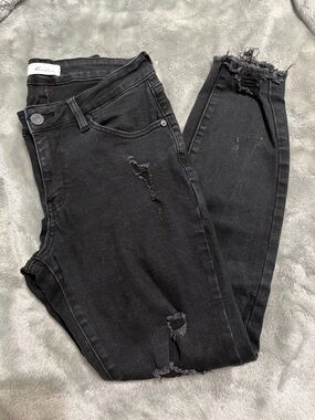 Kancan - black distressed jeans from Buckle size 5 / 26